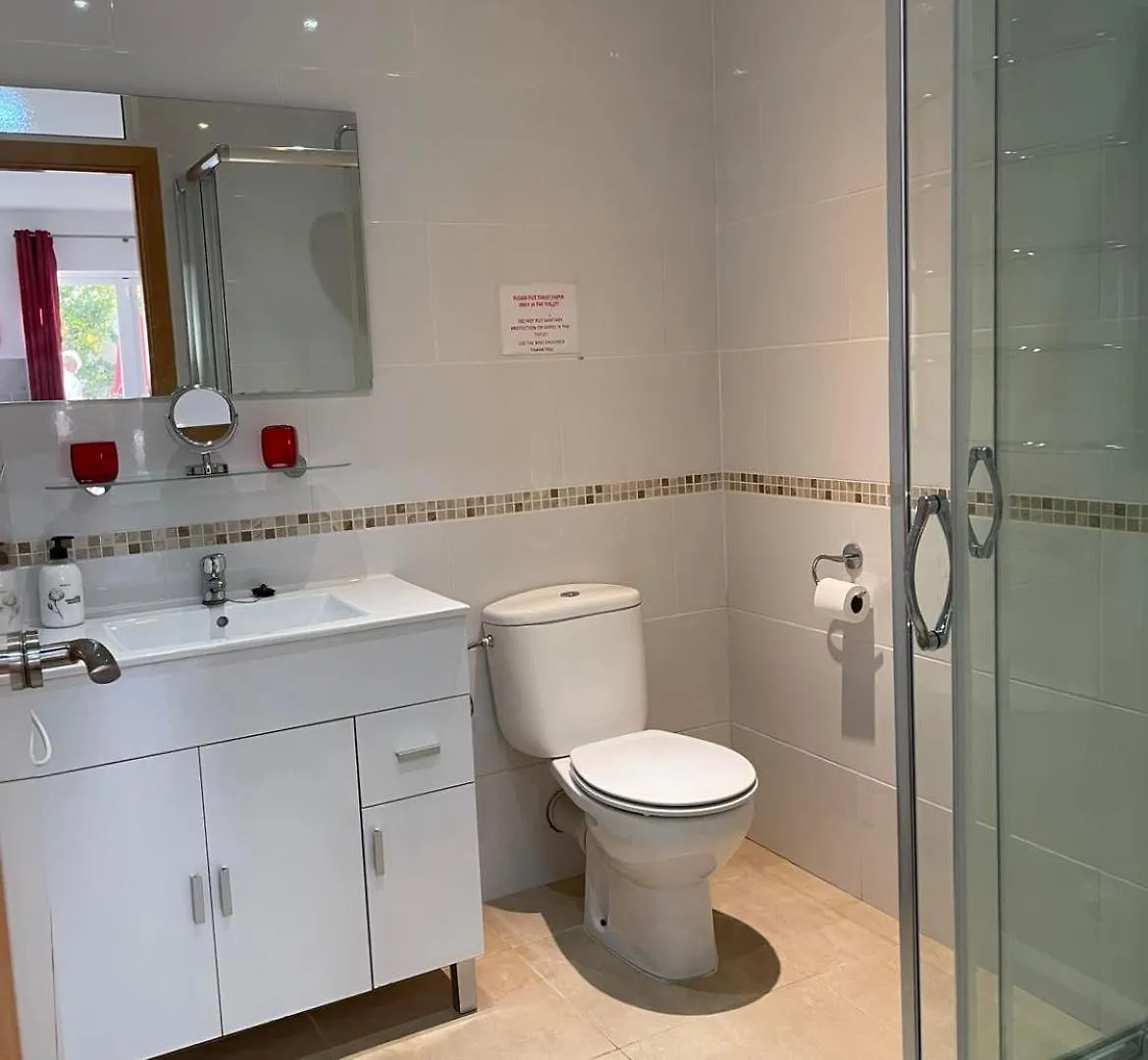 아파트 Lovely Studio Nerja Ground Floor